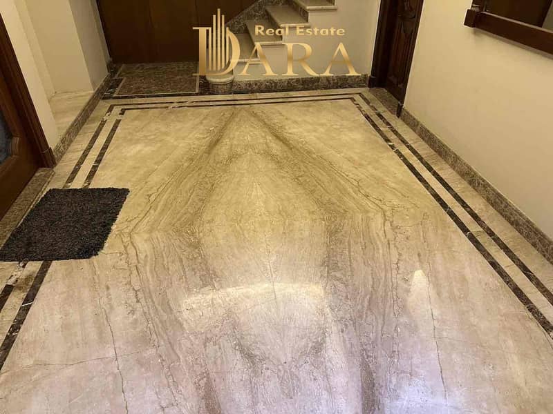 13 15ceb61e-89a5-47b6-843c-ab62bb920e98. jpg