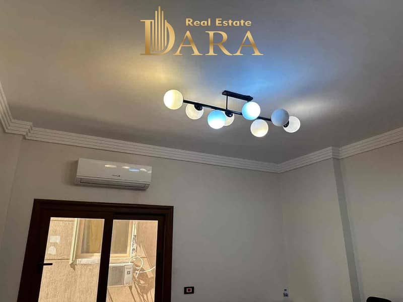 15 26b5b020-51b8-4d69-b1f1-3f6c39feac57. jpg