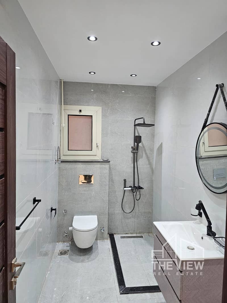 12 WhatsApp Image 2025-10-31 at 12.11. 15_b1fb5e1c. jpg