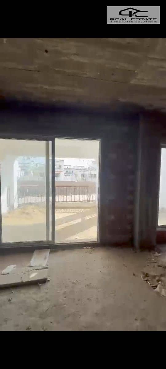 10 WhatsApp Image 2025-02-26 at 1.06. 51 PM. jpeg