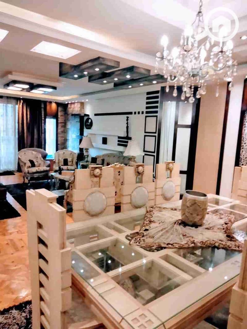 1000303699. jpg 1000303699. jpg