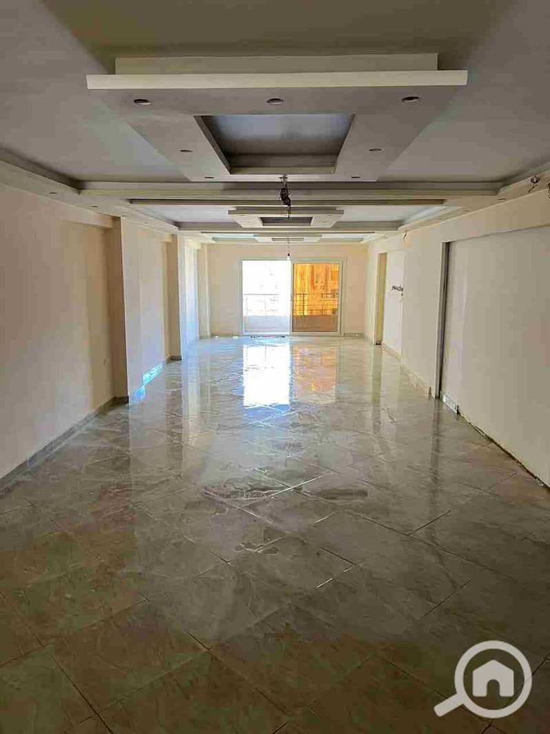 1000300218. jpg 1000300218. jpg