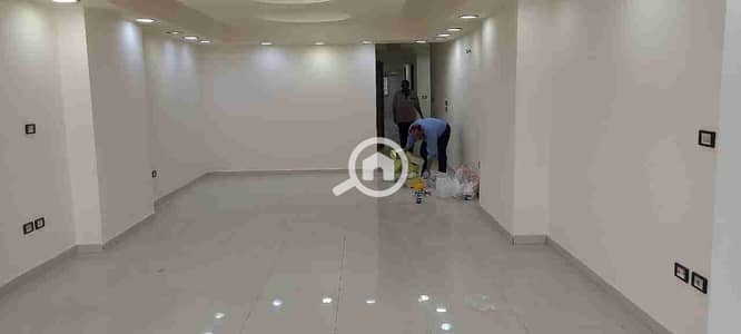 مکتب  للايجار في رشدي، الإسكندرية - 1000301479. jpg