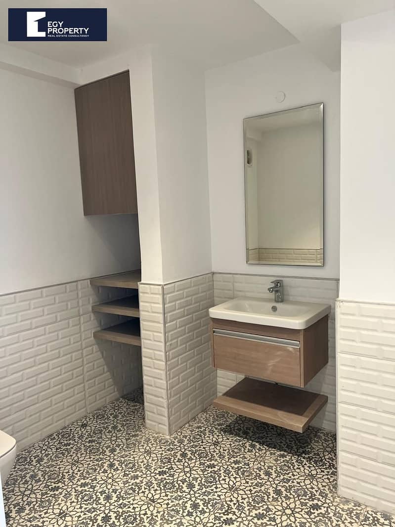 5 _files_b21cac25-f3f5-4dc8-84c3-c8efb958e11c (1). jpeg