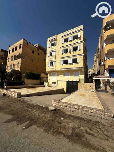 4 Bedroom Flat for Rent in 6th of October, Giza - IMG_4439. jpg