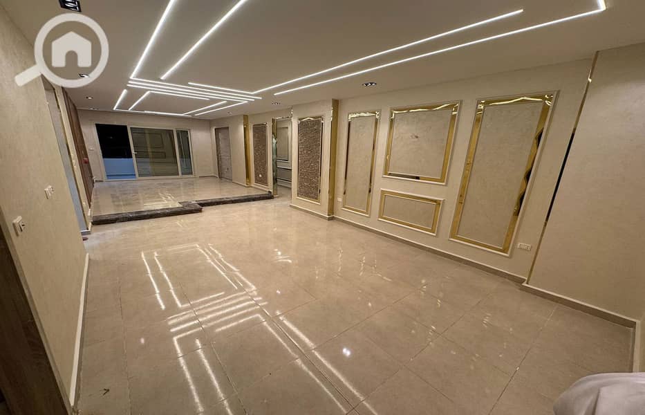 3 WhatsApp Image 2025-10-28 at 1.43. 42 PM (1)_1400x900. jpg