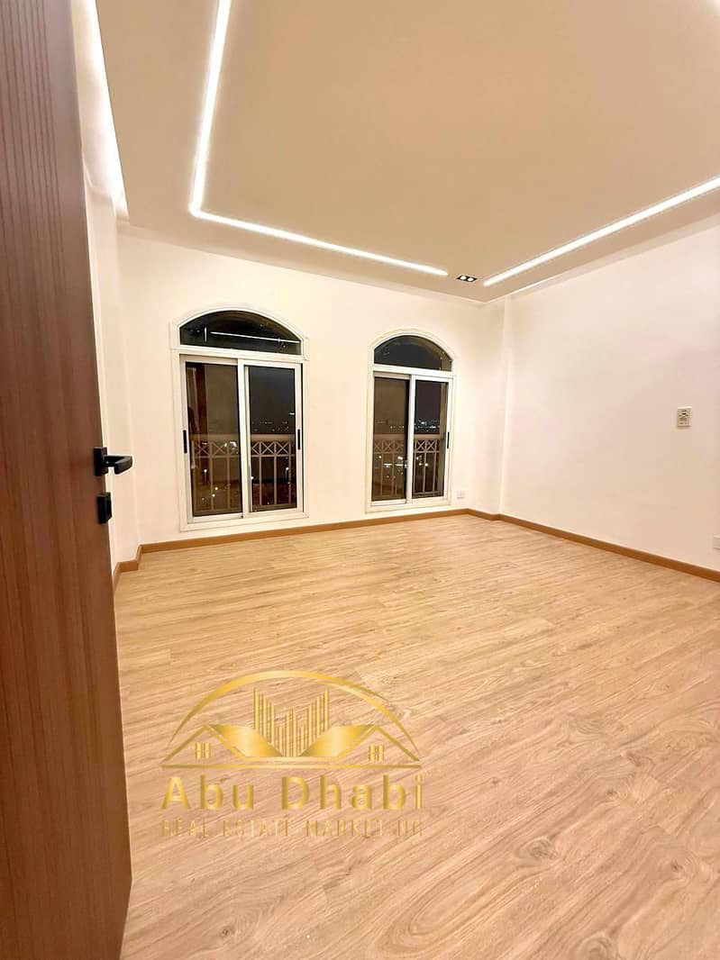 8 e8cb0b25-861f-42c4-8e82-51ae0eb4d173. jpg