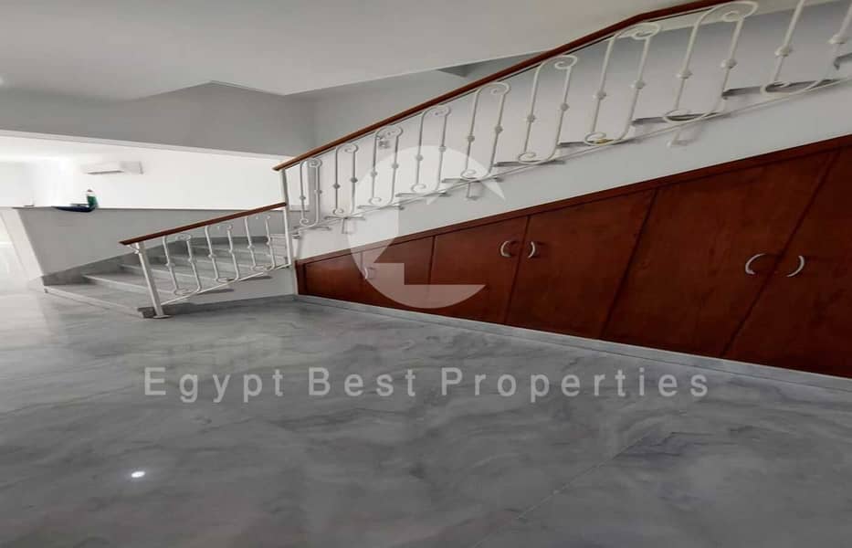 5 4fafc6cb-95ed-4b2a-9dbe-70c95308a2c3. jpeg