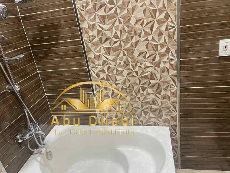 6 0a0a64d6-00c5-4db7-b635-5d1de2bb6994. jpg