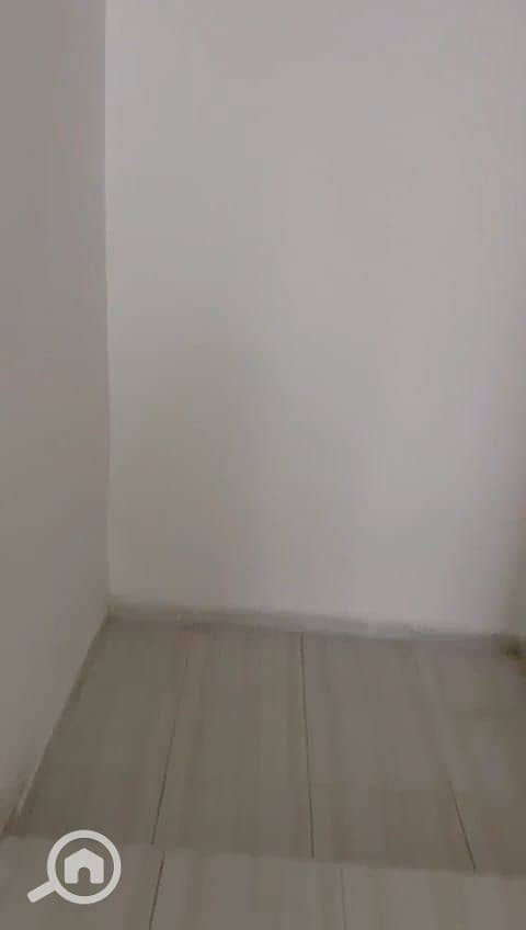 5 WhatsApp Image 2025-10-26 at 2.49. 36 PM. jpeg