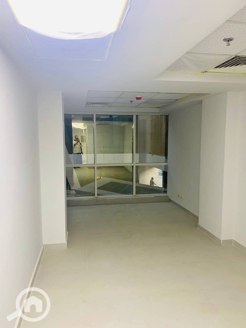 4 WhatsApp Image 2025-10-26 at 3.52. 56 PM (3). jpeg