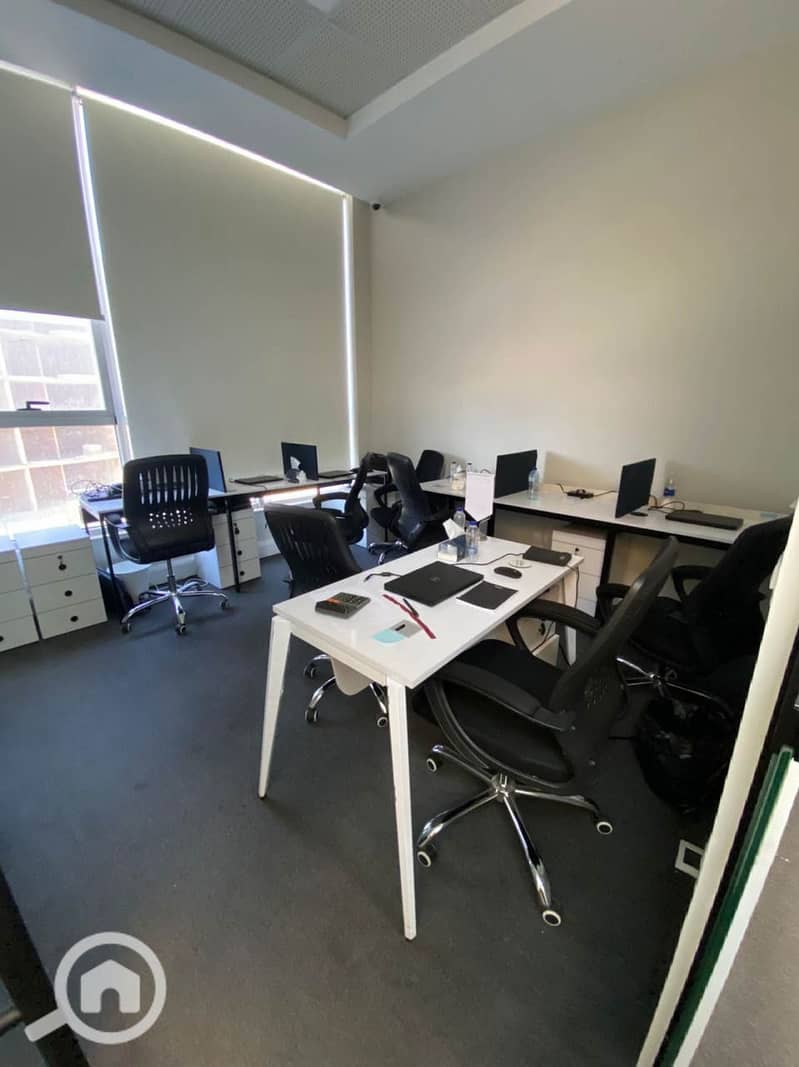 4 WhatsApp Image 2025-10-27 at 12.23. 07 PM (2). jpeg