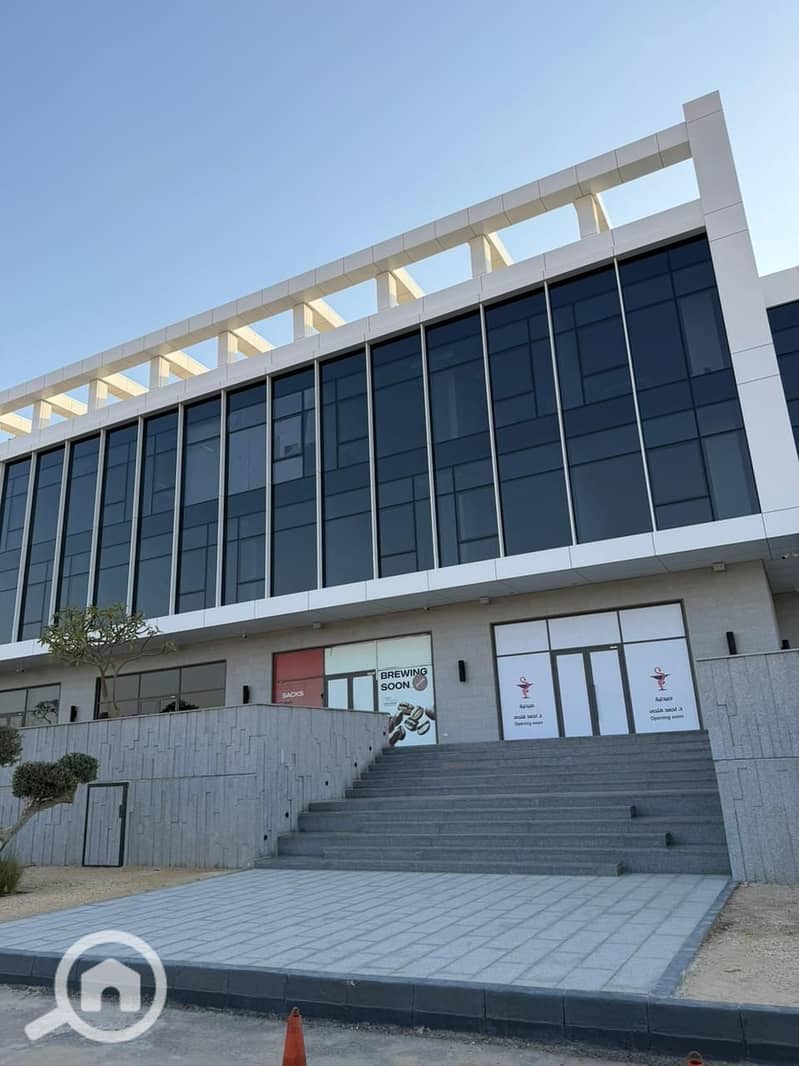 5 WhatsApp Image 2025-10-27 at 3.57. 28 PM. jpeg