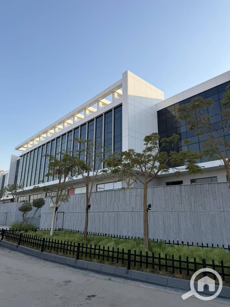 11 WhatsApp Image 2025-10-27 at 3.57. 33 PM (1). jpeg