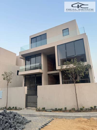 6 Bedroom Villa for Sale in New Cairo, Cairo - WhatsApp Image 2025-10-27 at 10.32. 46 AM. jpeg