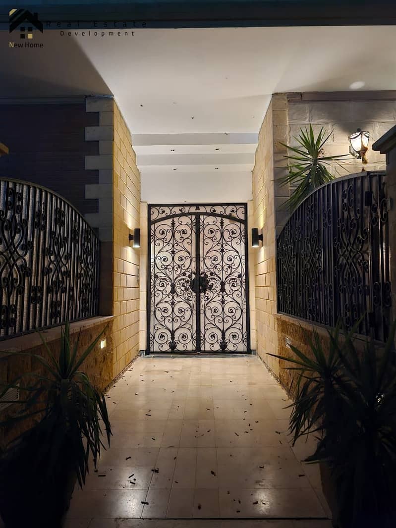 4 WhatsApp Image 2025-10-02 at 12.39. 56_81431210. jpg