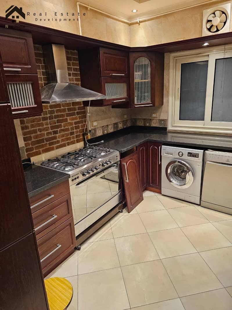 18 WhatsApp Image 2025-10-02 at 12.39. 58_b8c2e0a6. jpg