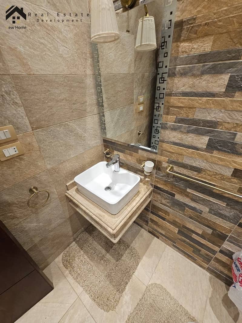 22 WhatsApp Image 2025-10-02 at 12.39. 59_6bb4d9e7. jpg