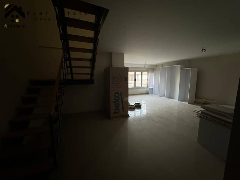 4 WhatsApp Image 2025-10-02 at 13.42. 20_0eac1a38. jpg