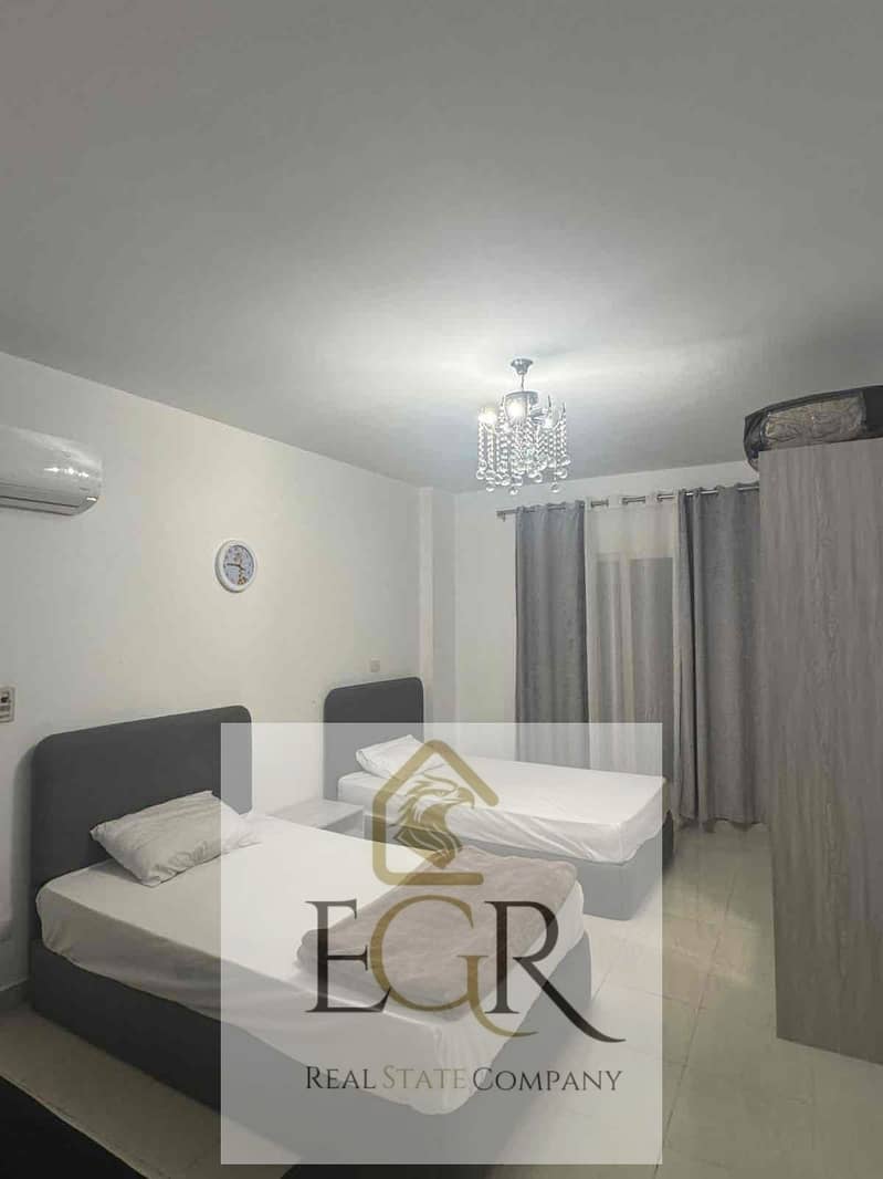 8 f214be23-59cc-45a8-b064-c0de11056c44. jpg