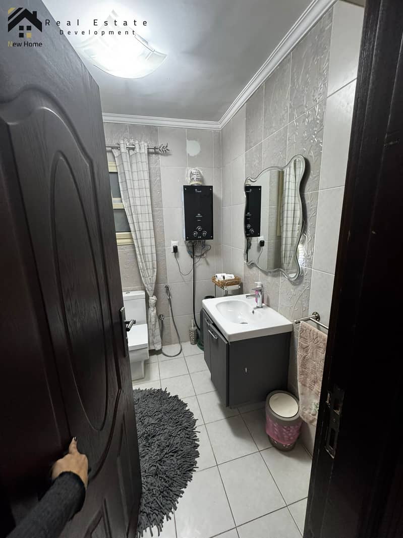 12 WhatsApp Image 2025-10-02 at 14.42. 40_524a9ef9. jpg