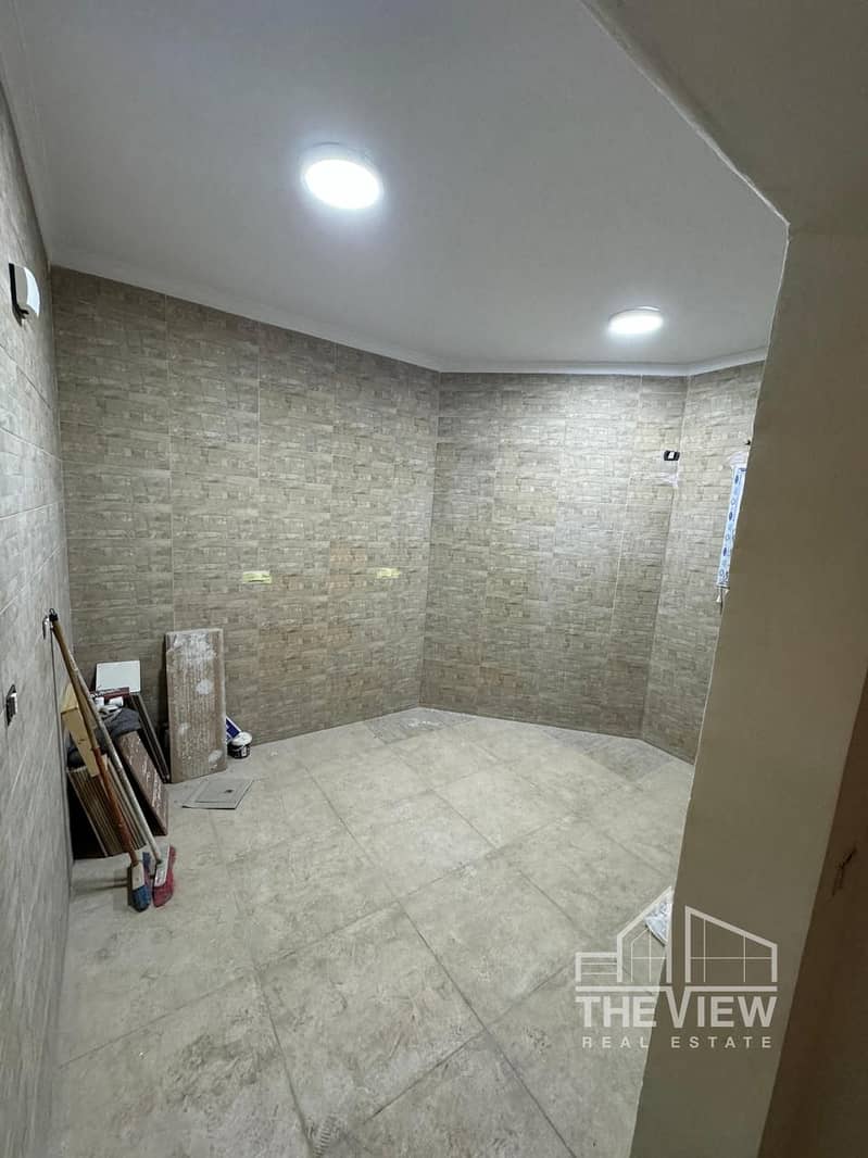 5 WhatsApp Image 2025-10-31 at 17.37. 40_77bb6602. jpg