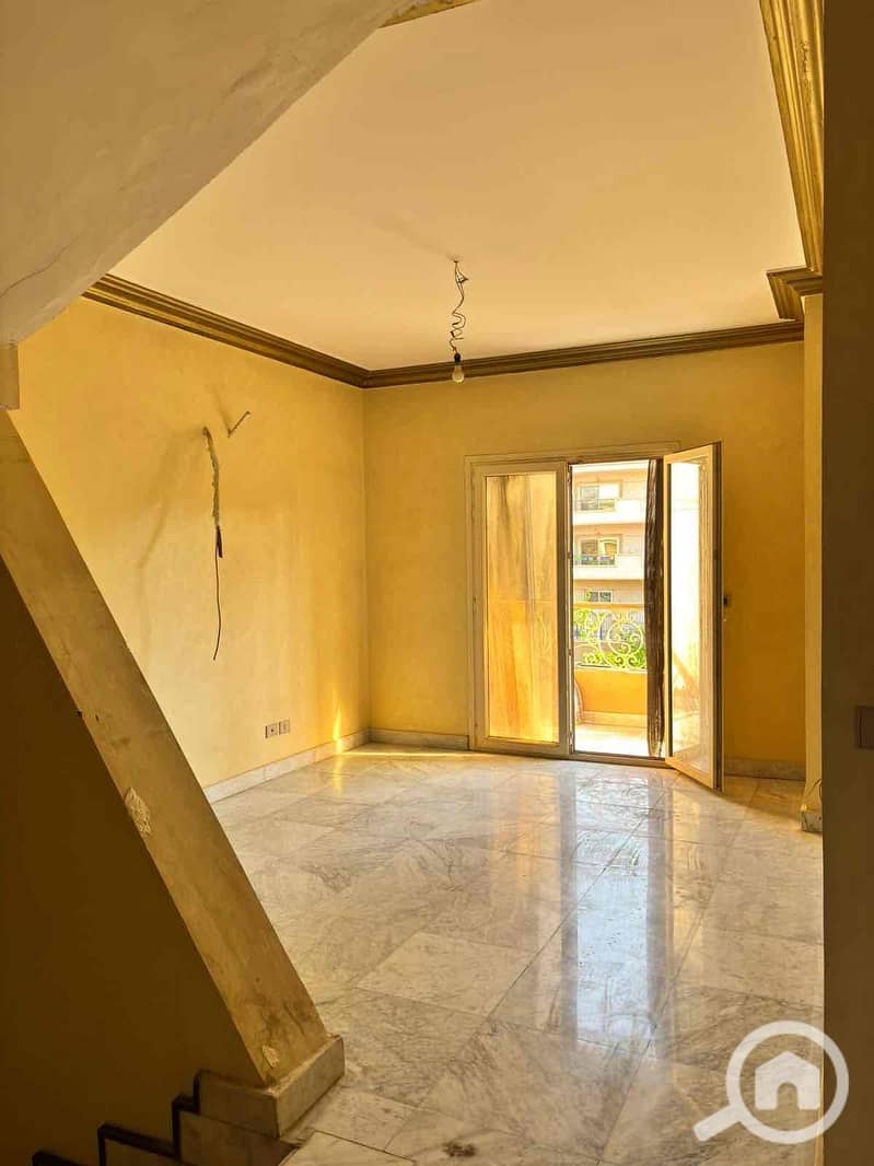 4 bf7c17a9-1d30-4f42-b253-329c14c7a4ad. jpg