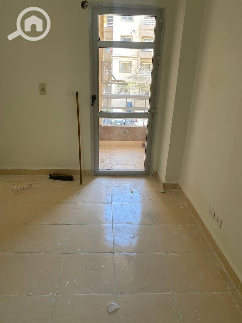 3 1817ccb1-48e1-45ee-8776-64e4169d7f10. jpg