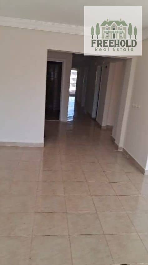 6 63129856-815c-4633-b4b9-db2b13c83042. jpg