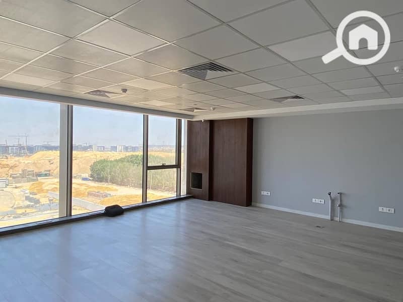 9 WhatsApp Image 2025-10-27 at 5.06. 05 PM (1). jpeg