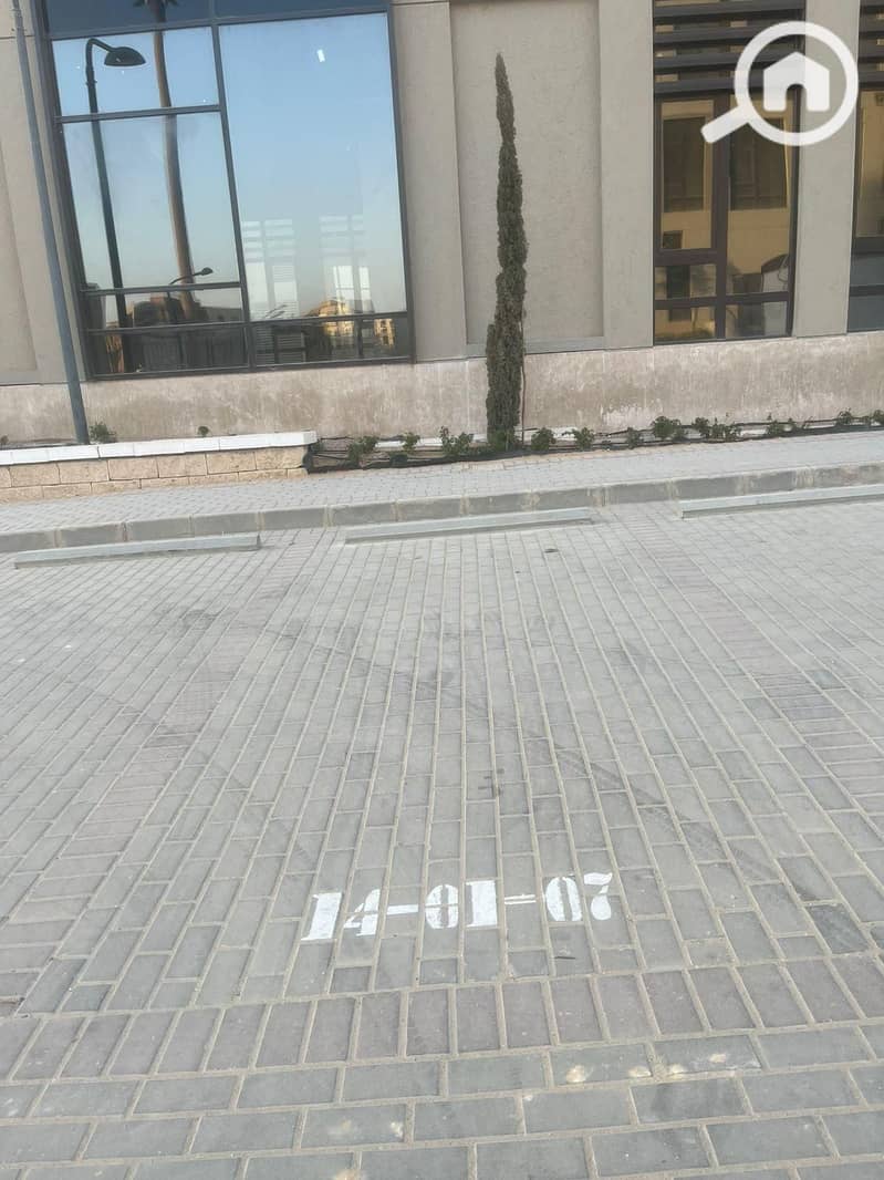 2 WhatsApp Image 2025-10-27 at 5.08. 27 PM. jpeg