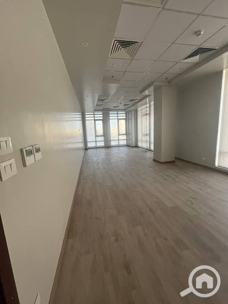 5 WhatsApp Image 2025-10-27 at 5.08. 29 PM (1). jpeg