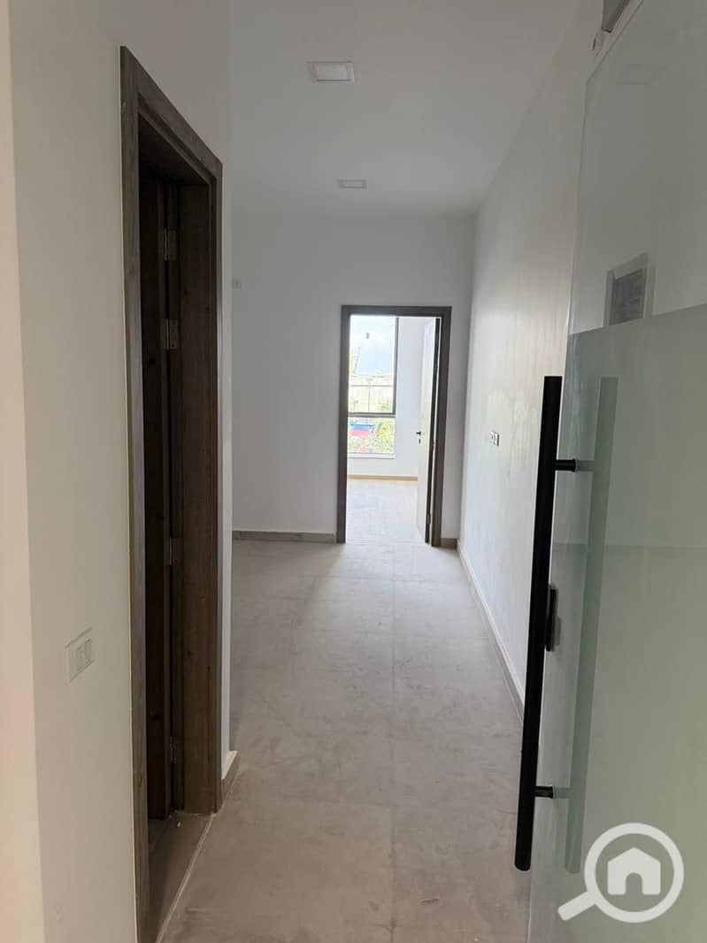 7 WhatsApp Image 2025-10-27 at 11.58. 48 PM. jpeg