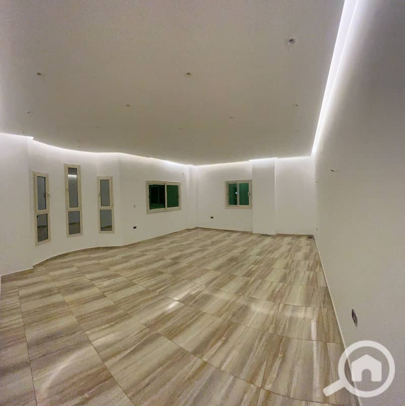 6 WhatsApp Image 2025-10-30 at 5.49. 40 PM (2). jpeg