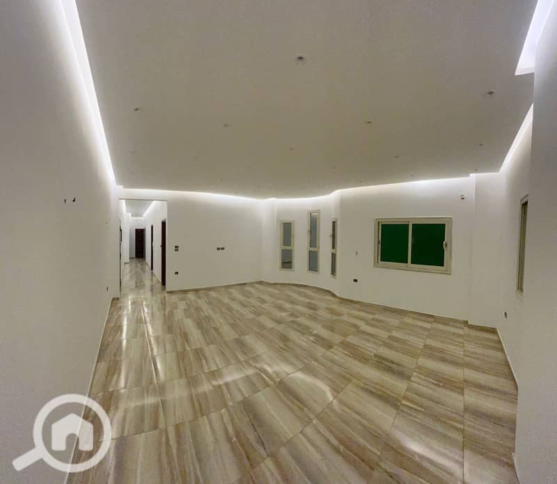 10 WhatsApp Image 2025-10-30 at 5.49. 41 PM. jpeg