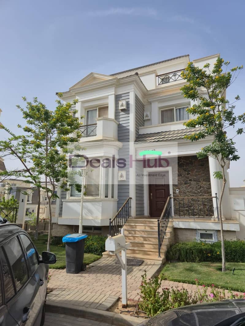 8 572963718_1572332224086644_4111720685703966_n. jpg