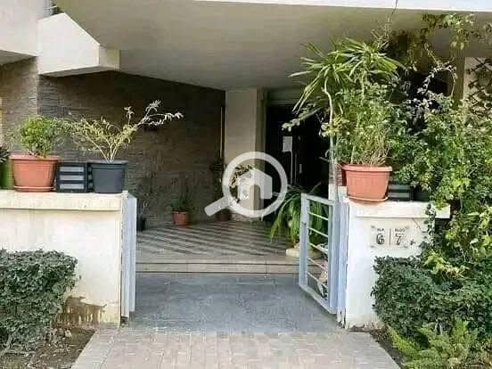 8 563446865_1369174551433963_4407397866619406776_n. jpg