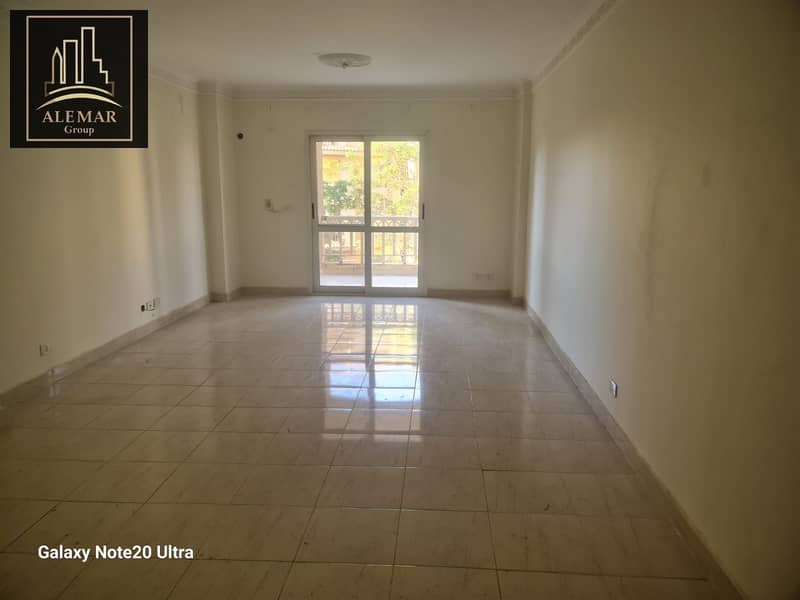 9 cfb9bc64-3abc-40cc-baec-502e60de1a00. jpg