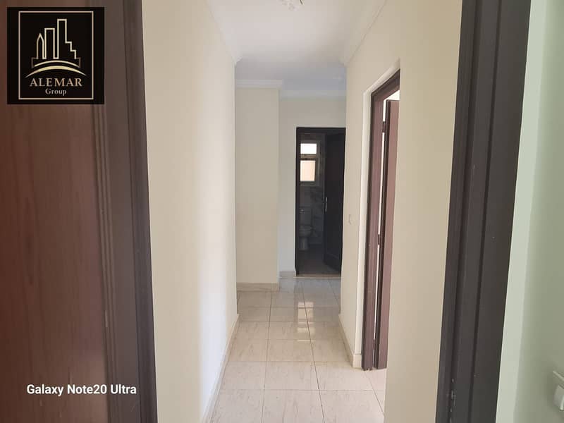 13 f44ebd39-8176-4a49-a52a-95189a82847f. jpg