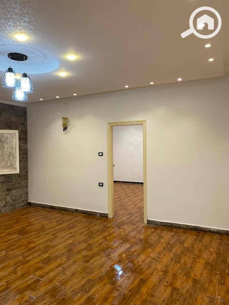 10 01cfb9d6-7abc-4f9c-b944-6ca05f3314ab. jpg