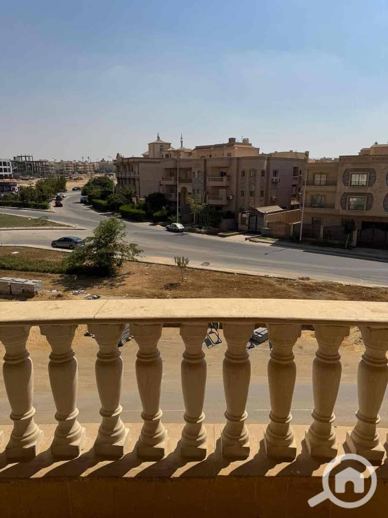 4 a256f30d-9559-409a-a93e-4ed8b80b75ce. jpg