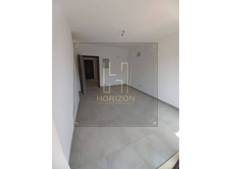 5 WhatsApp Image 2025-10-31 at 8.40. 16 PM. jpg