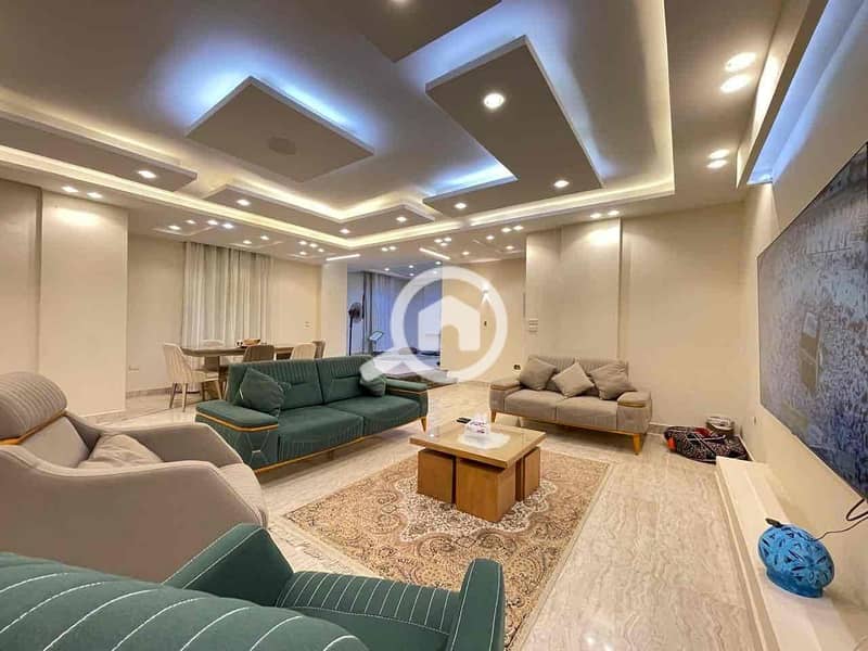 2 e17a88a0-774b-4b3e-8cad-700c4db11397. jpg