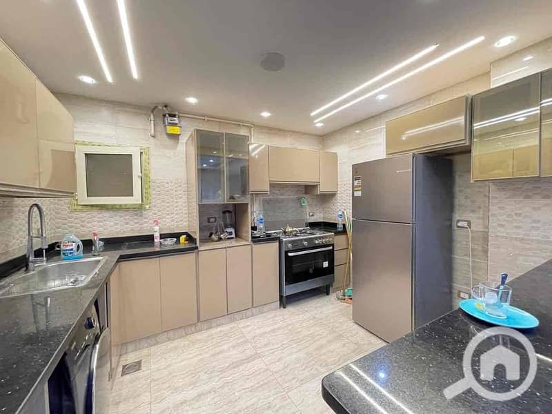 6 99aafeb0-be29-47f8-b6fb-9a6572ec6f32. jpg