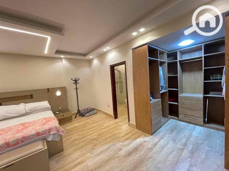 13 b0b1406c-f267-4dc2-a11b-9917a647c818. jpg