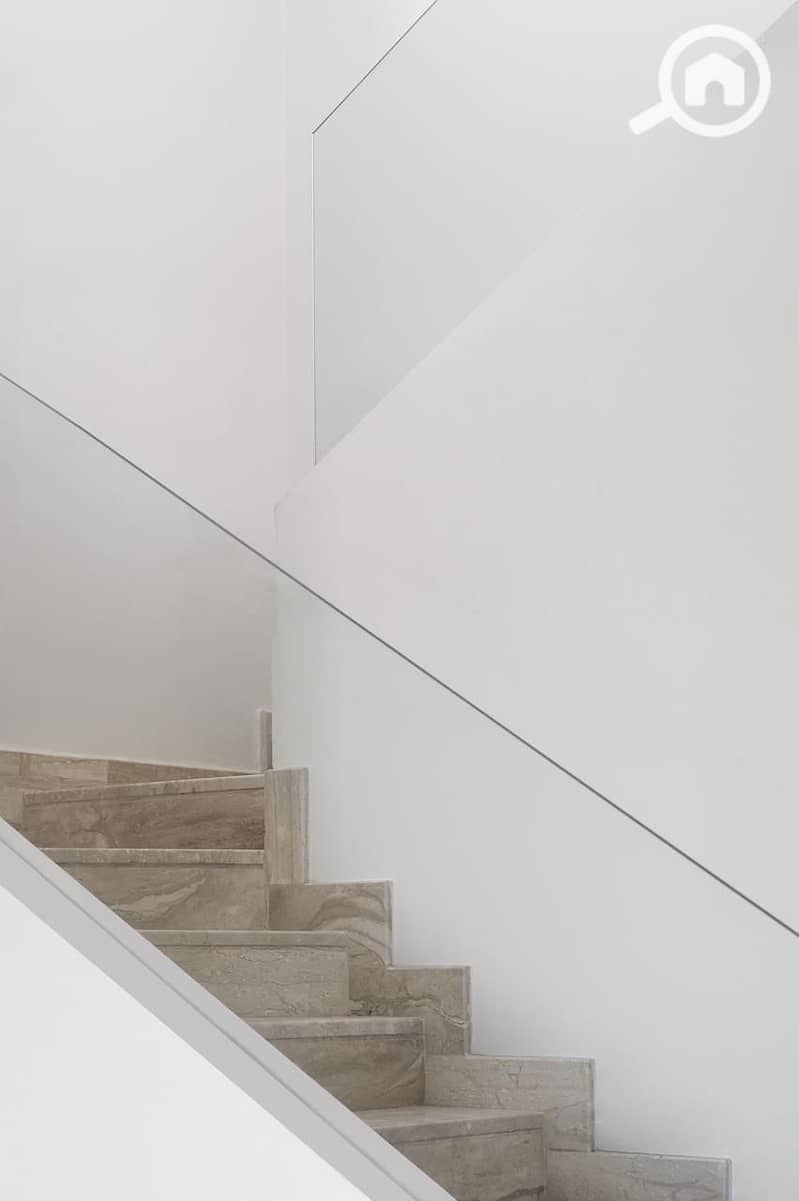 7 WhatsApp Image 2025-09-18 at 16.45. 17_56826016. jpg