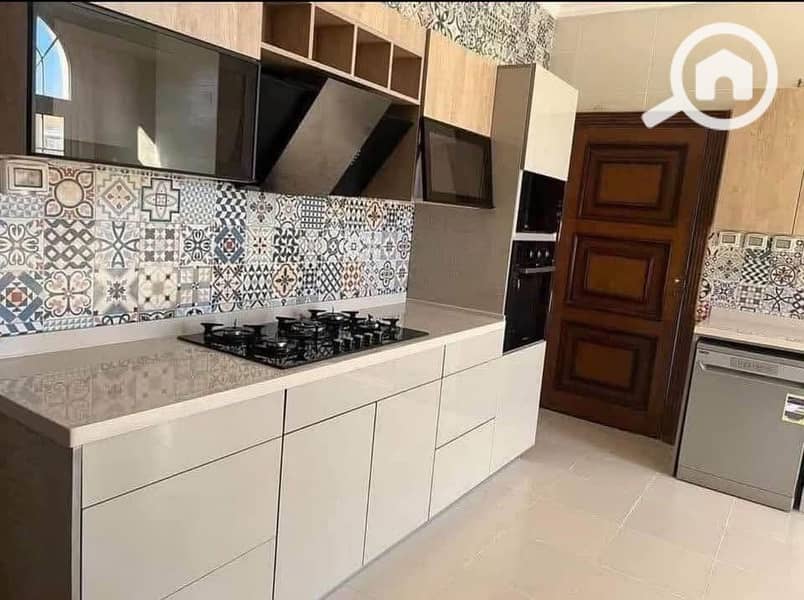 8 530195232_1471807090692374_4604364607607627034_n. jpg