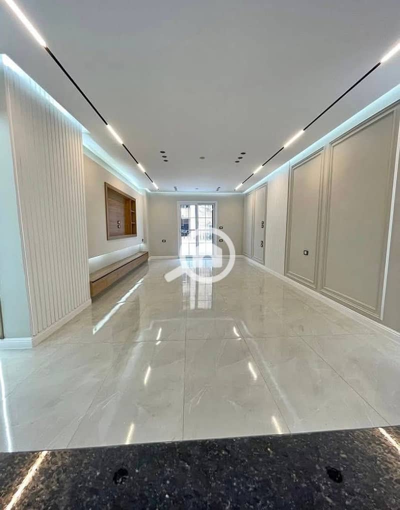 18 573608927_122158147886784817_7776865251135843201_n. jpg