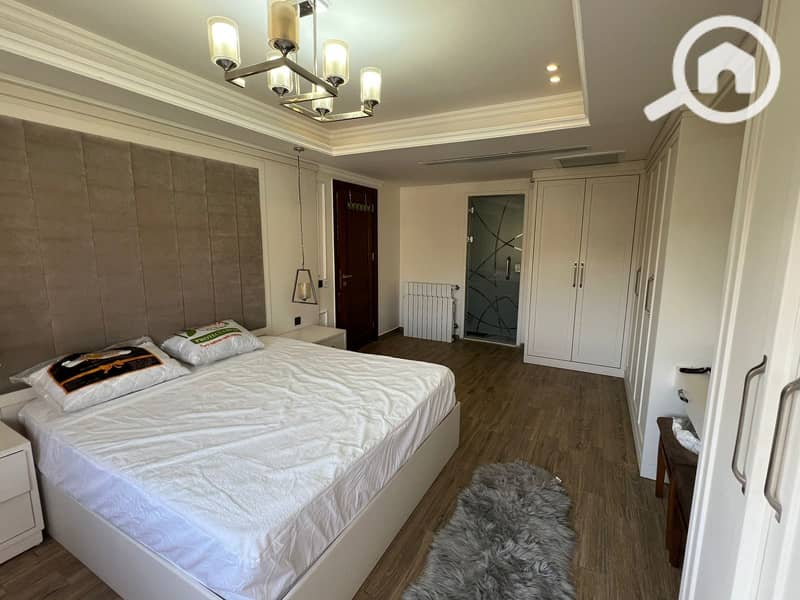 15 482d0619-bf77-4ea2-8e0f-ea2184106705. jpg