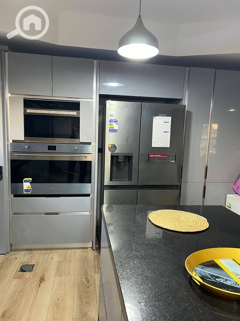 21 f270082b-ae17-4186-b849-06ac32389896. jpg